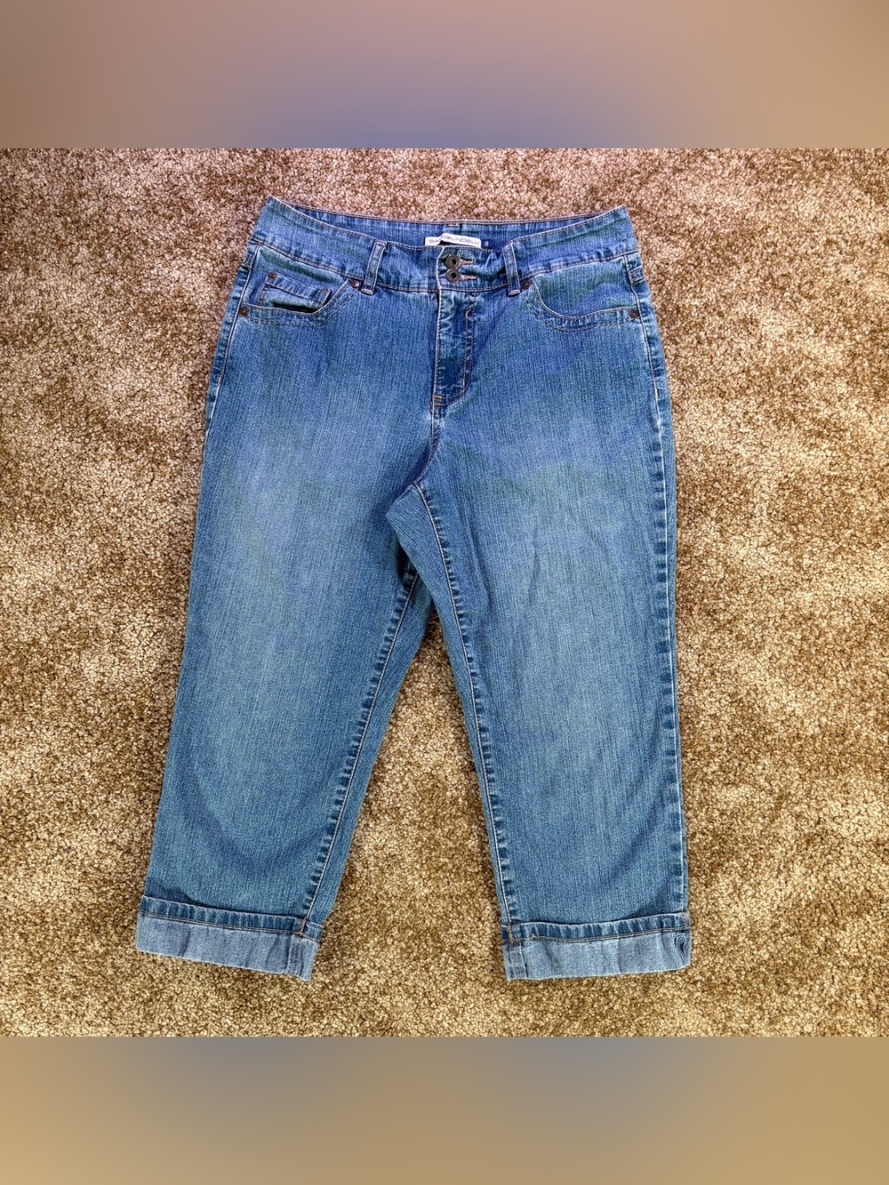 Bandolino Boheme Capri Belted Missy Jeans Women’s Size 8 Light Wash Cuffed Denim